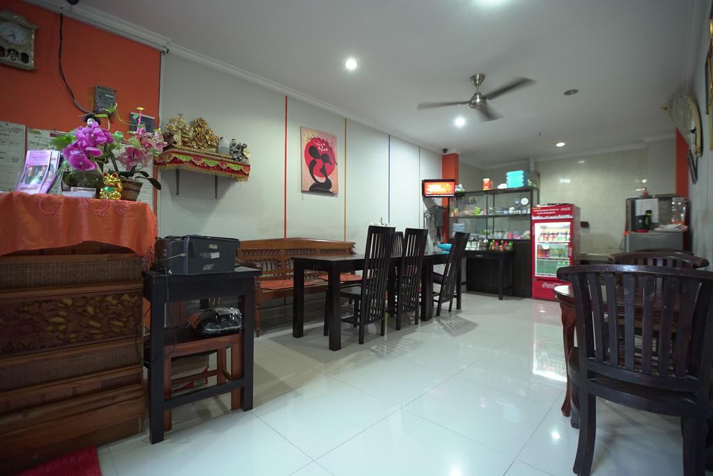 فندق Rena Segara House Kuta كوتا المظهر الخارجي الصورة